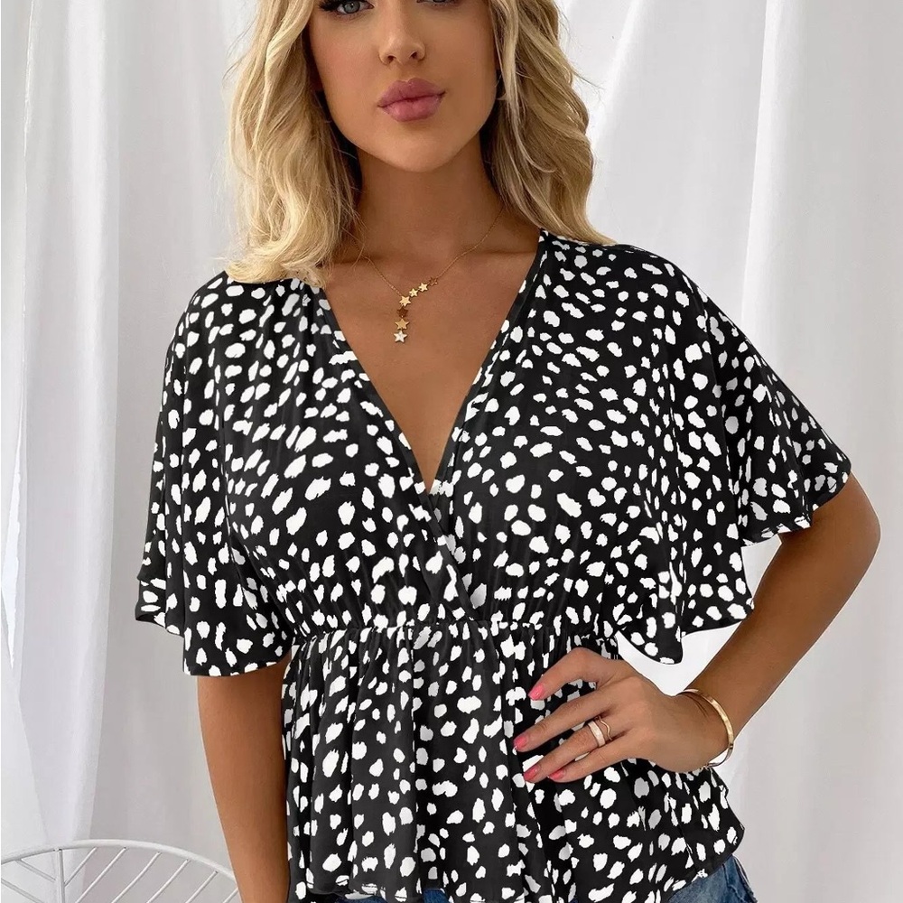 Women's Black and White Polka Dot Top